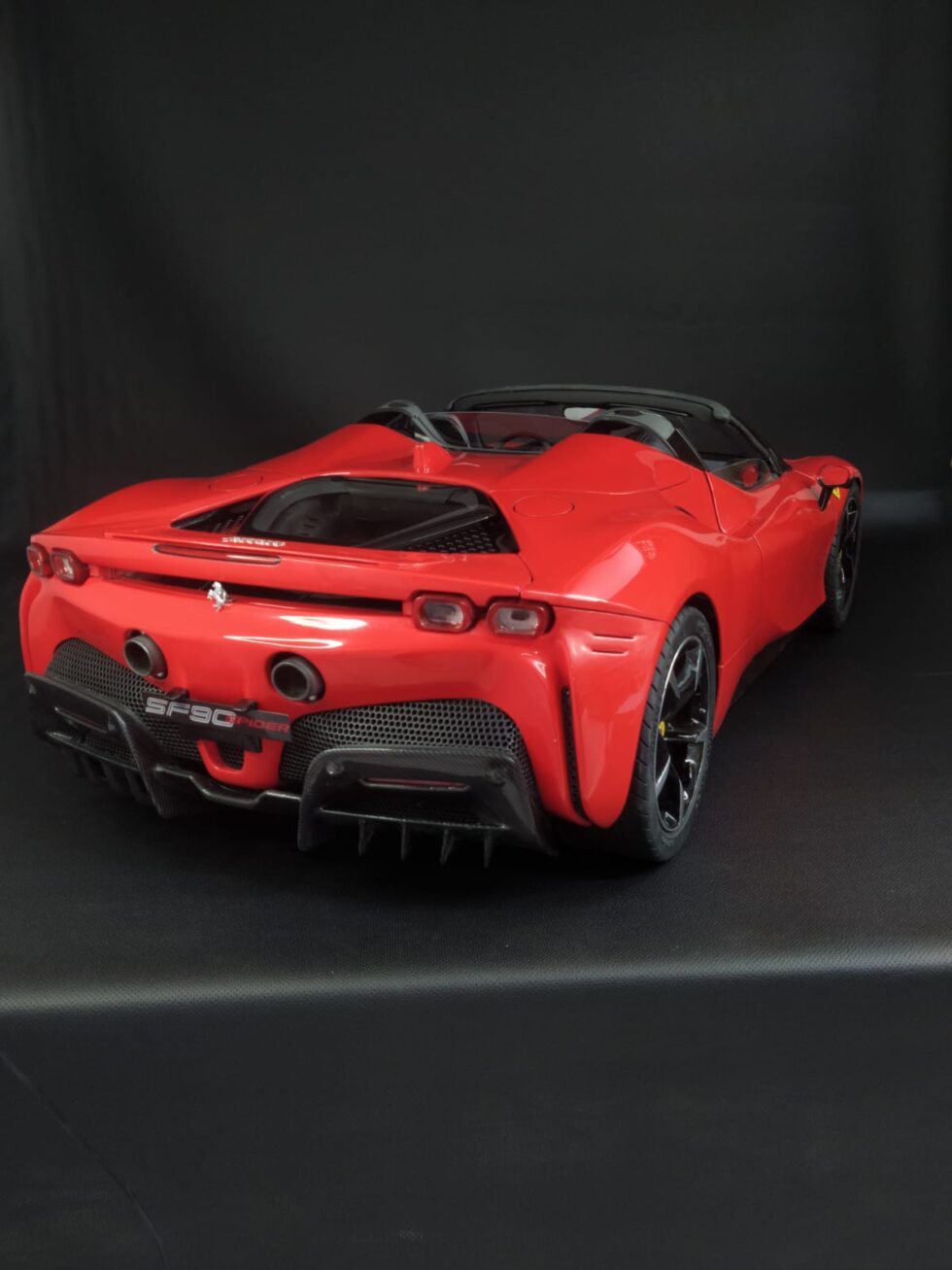 Ferrari F90 Spider - Image 7