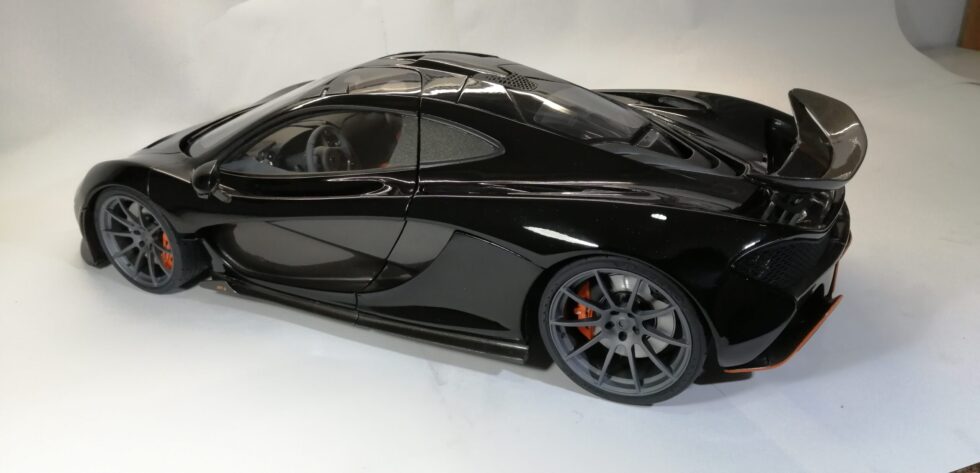 Mclaren P1 - Image 6