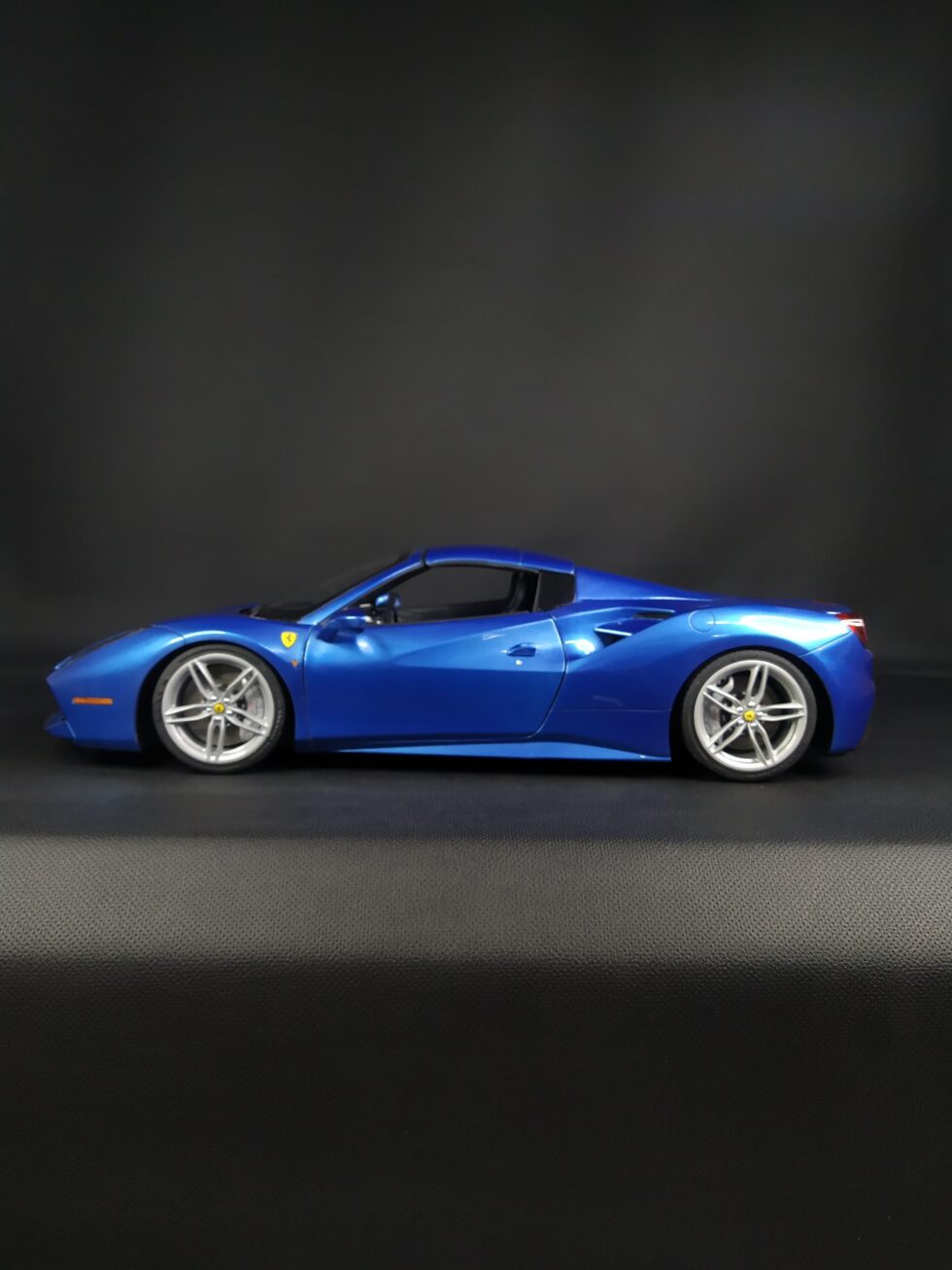 Ferrari 488 Spider - Image 3