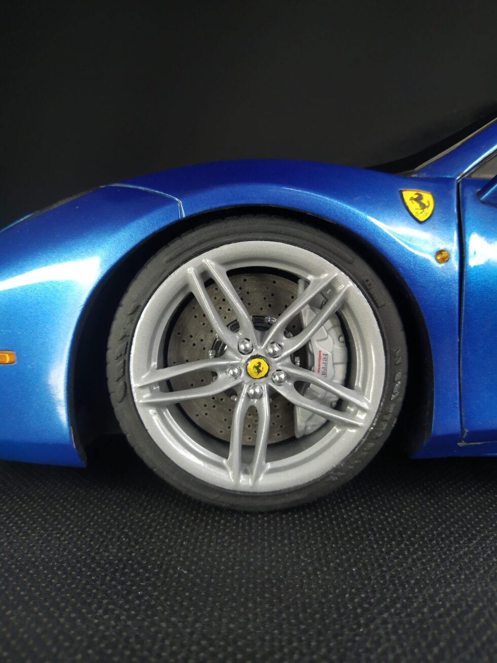 Ferrari 488 Spider - Image 5