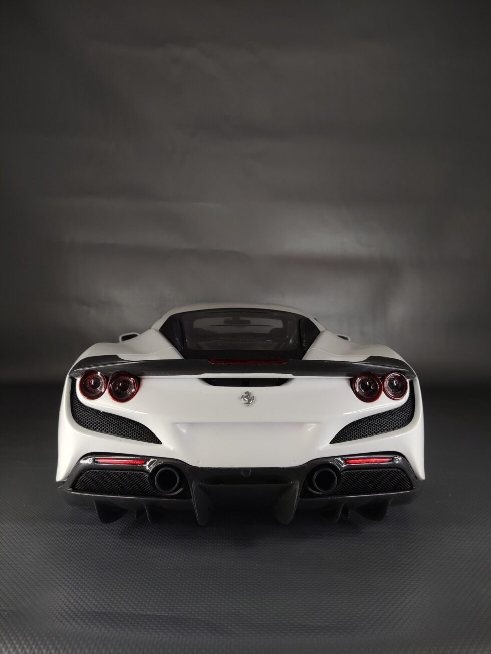 Ferrari F8 Tributo 2022 - Image 6