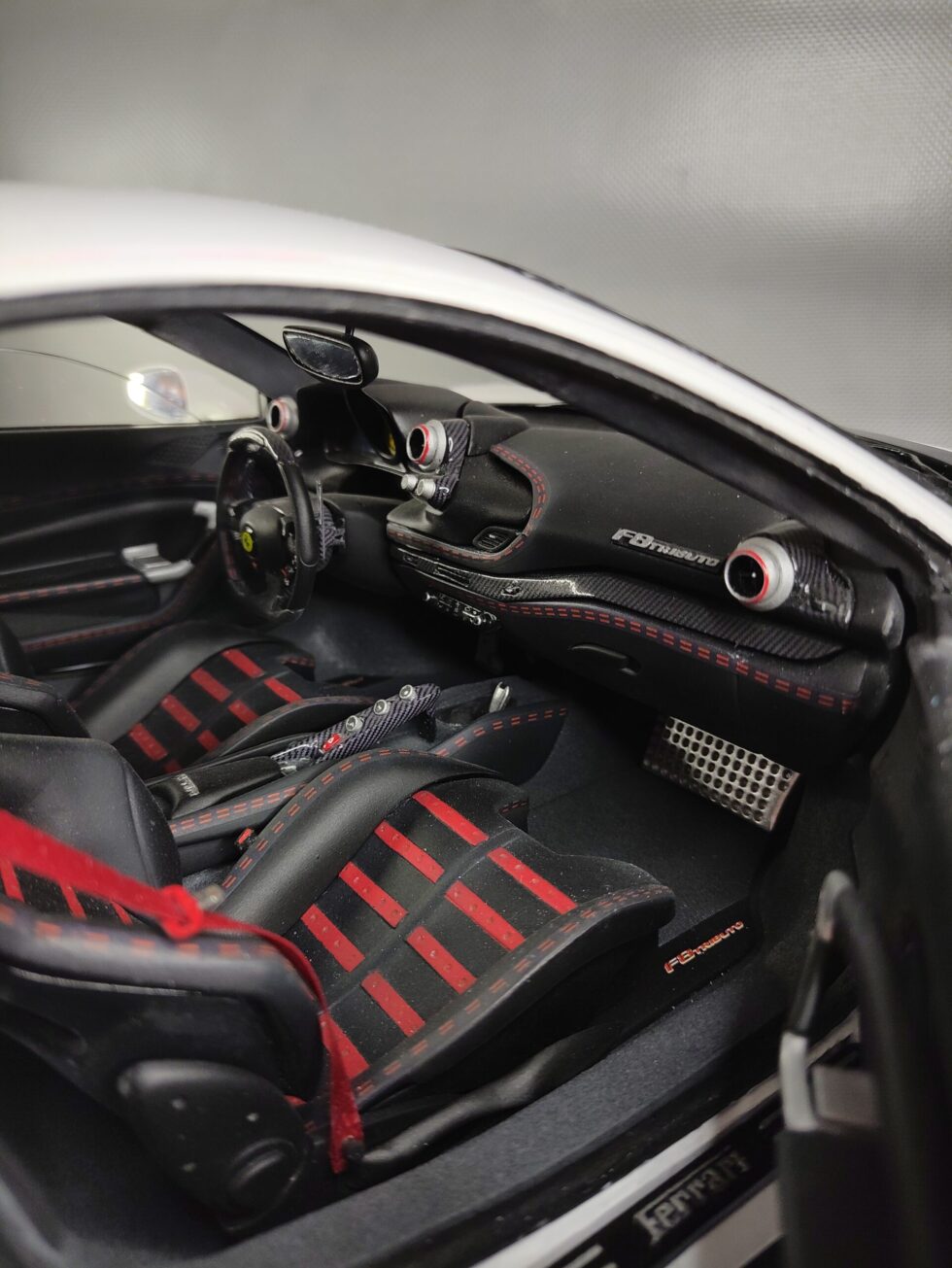 Ferrari F8 Tributo 2022 - Image 10