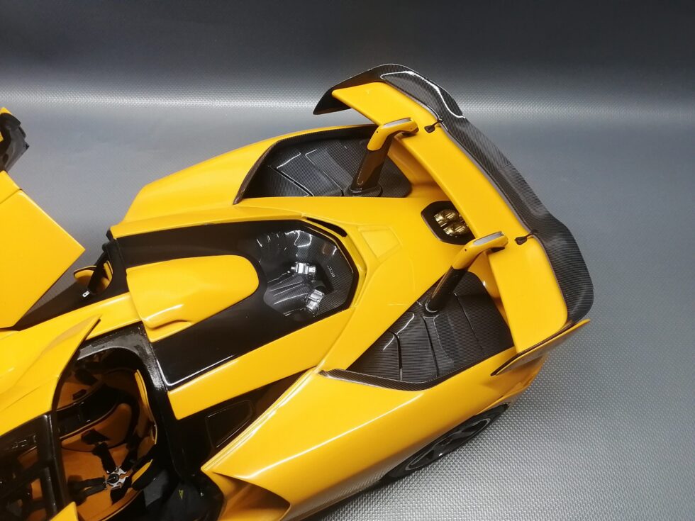Mclaren LM Senna - Image 3