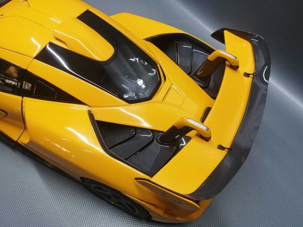 Mclaren LM Senna - Image 10