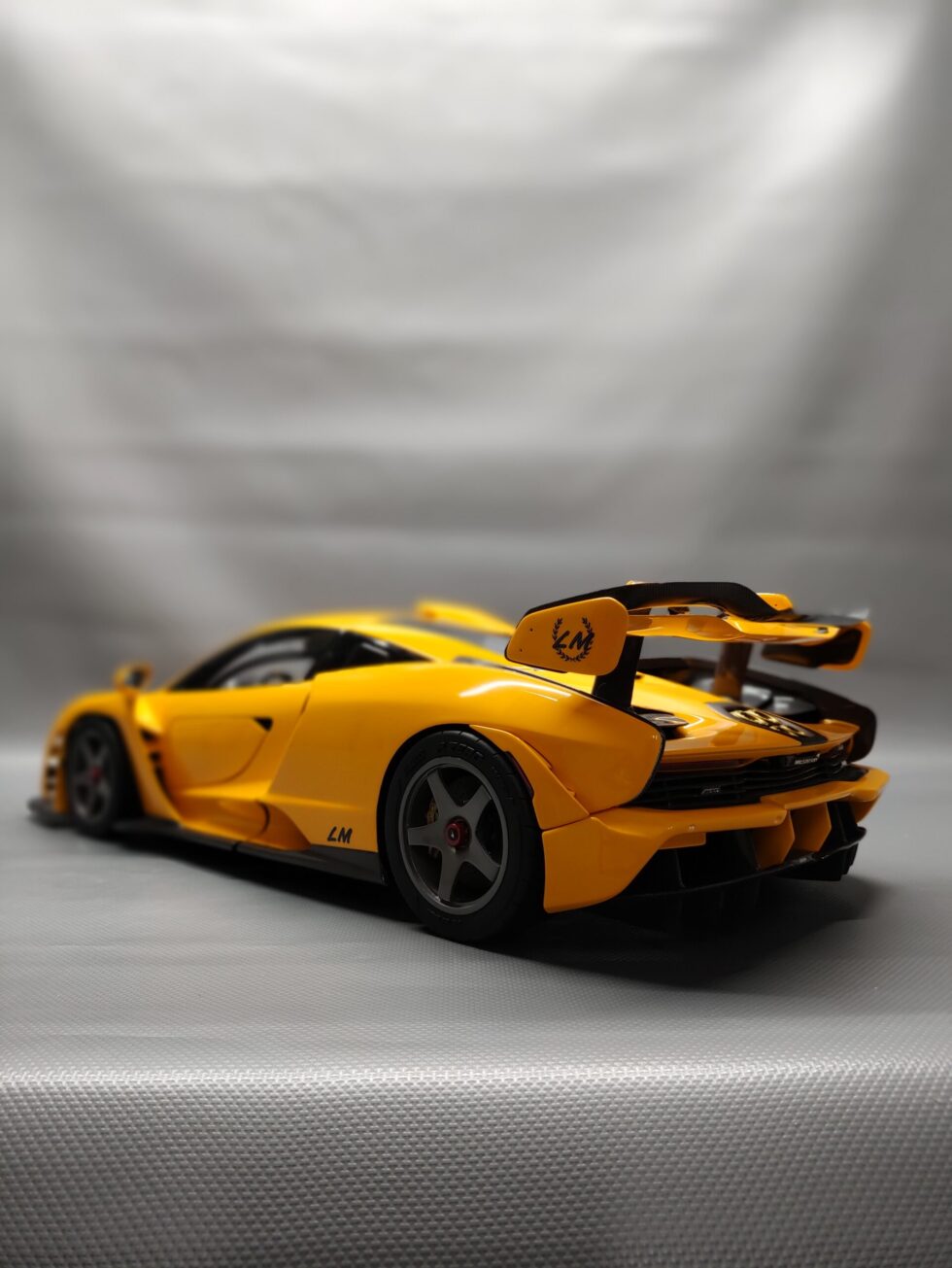 Mclaren LM Senna - Image 6