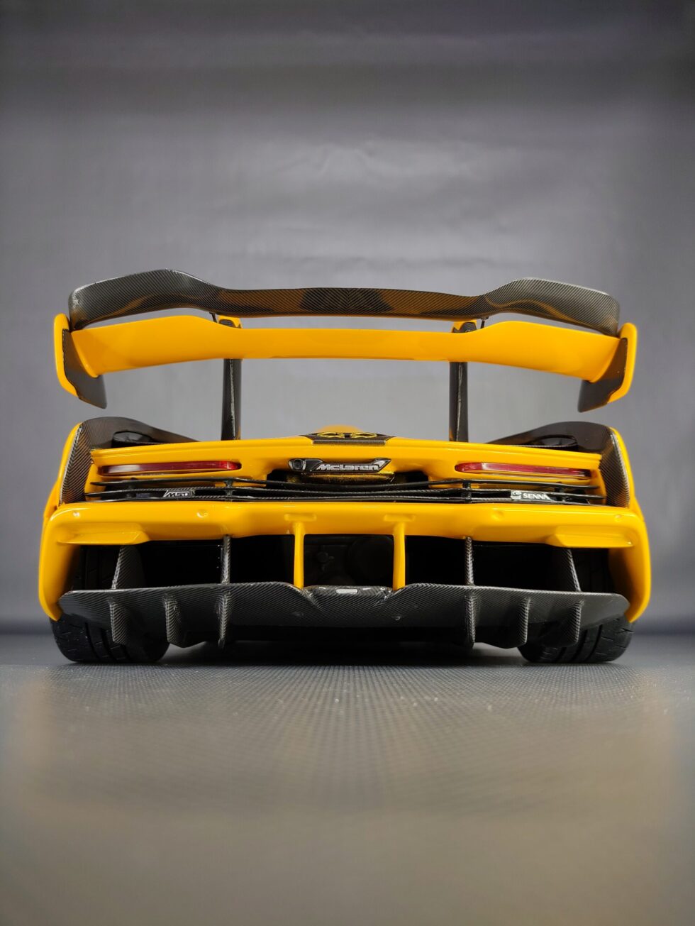 Mclaren LM Senna - Image 13